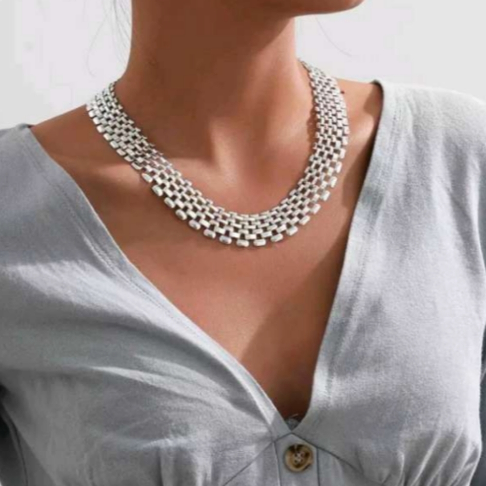EXAGGERATED CHUNKY THICK CHAIN NECKLACE